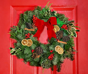 Decorate a Christmas Wreath Masterclass